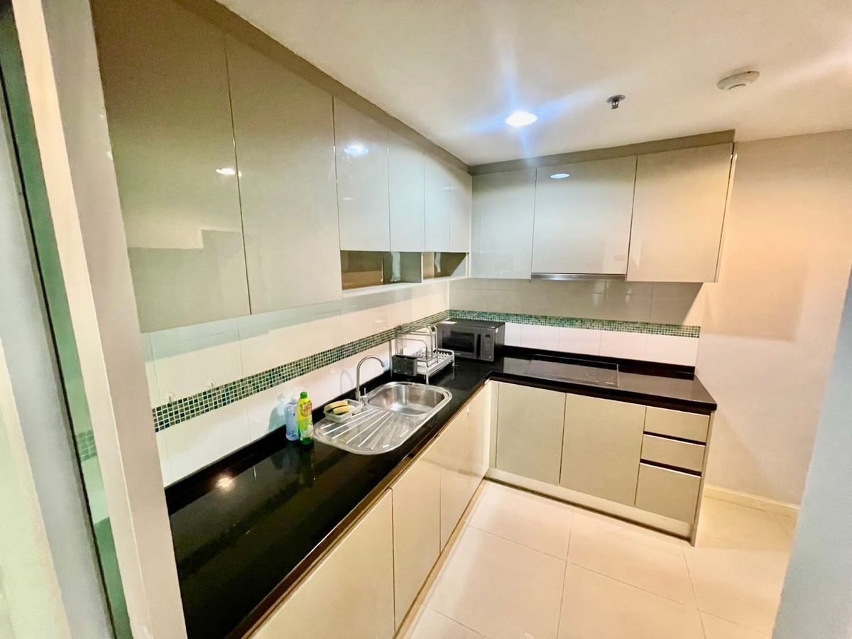 CondoRama9, Petchburi, RCA : ⭐️ The room is ready ⭐️Belle Grand Rama, 9 rooms, size 101 SQ.M 3 Bed 2 Bath, near Sental Rama 9, only 14 MB (RENT 55,000/ Month).