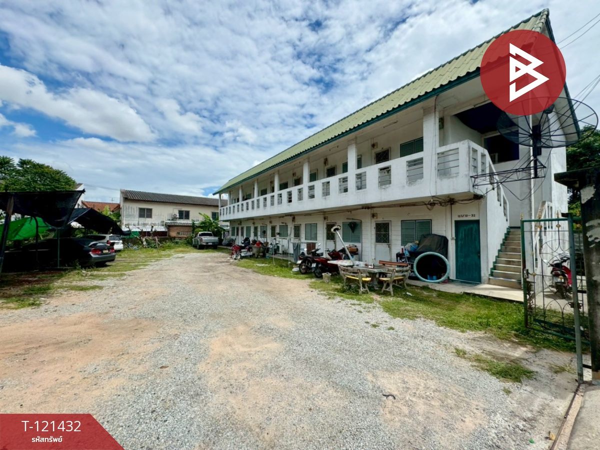 For SaleHotel&Apartment BusinessPattaya, Bangsaen, Chonburi : 2 -storey apartment for sale, area 1 work 64 sq.w. Sriracha, Chon Buri