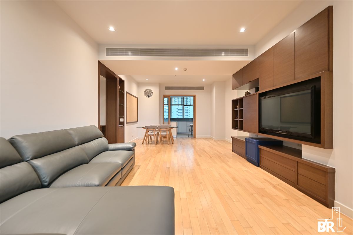 ให้เช่าคอนโดสุขุมวิท อโศก ทองหล่อ : ปล่อยเช่า Millennium Residence Sukhumvit ห้องใหญ่ เฟอร์ครบ วิวสวย ใจกลางอโศก By Noon