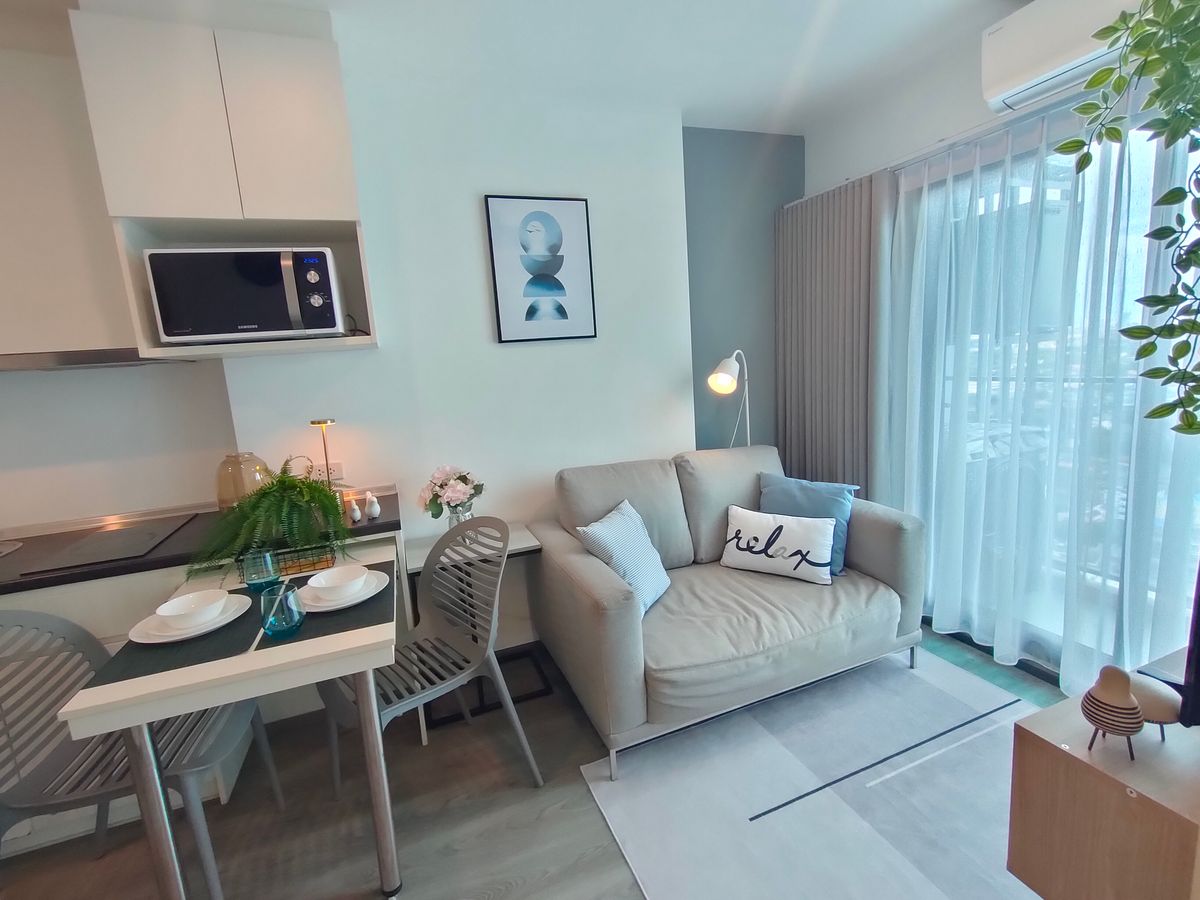For RentCondoPattanakan, Srinakarin : For rent 💥💥 Condo near Airport Link Hua Mak Rich Park@Triple Station 📅
