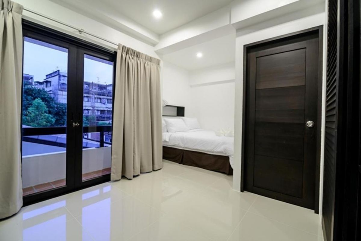 ให้เช่าพระราม 8 สามเสน ราชวัตร : Line ID: @zimple_asset ZA90065 ที่พักสไตล์รีสอร์ท บนถนนศรีย่าน บริการระดับโรงแรม พร้อมสระว่ายน้ำทันสมัย ด้วยบรรยากาศที่เงียบสงบ เดินทางสะดวก สามารถพักได้ทั้งระยะสั้นและระยาว