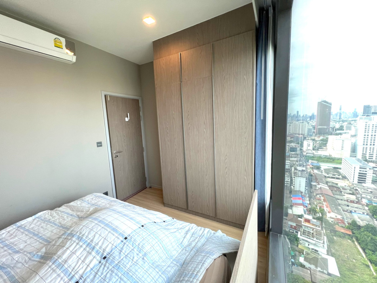 For SaleCondoSapankwai,Jatujak : 🔥 Urgent sale 🔥 Beautiful room at the cover, wide corner room with an appointment to see the condo raising animals
