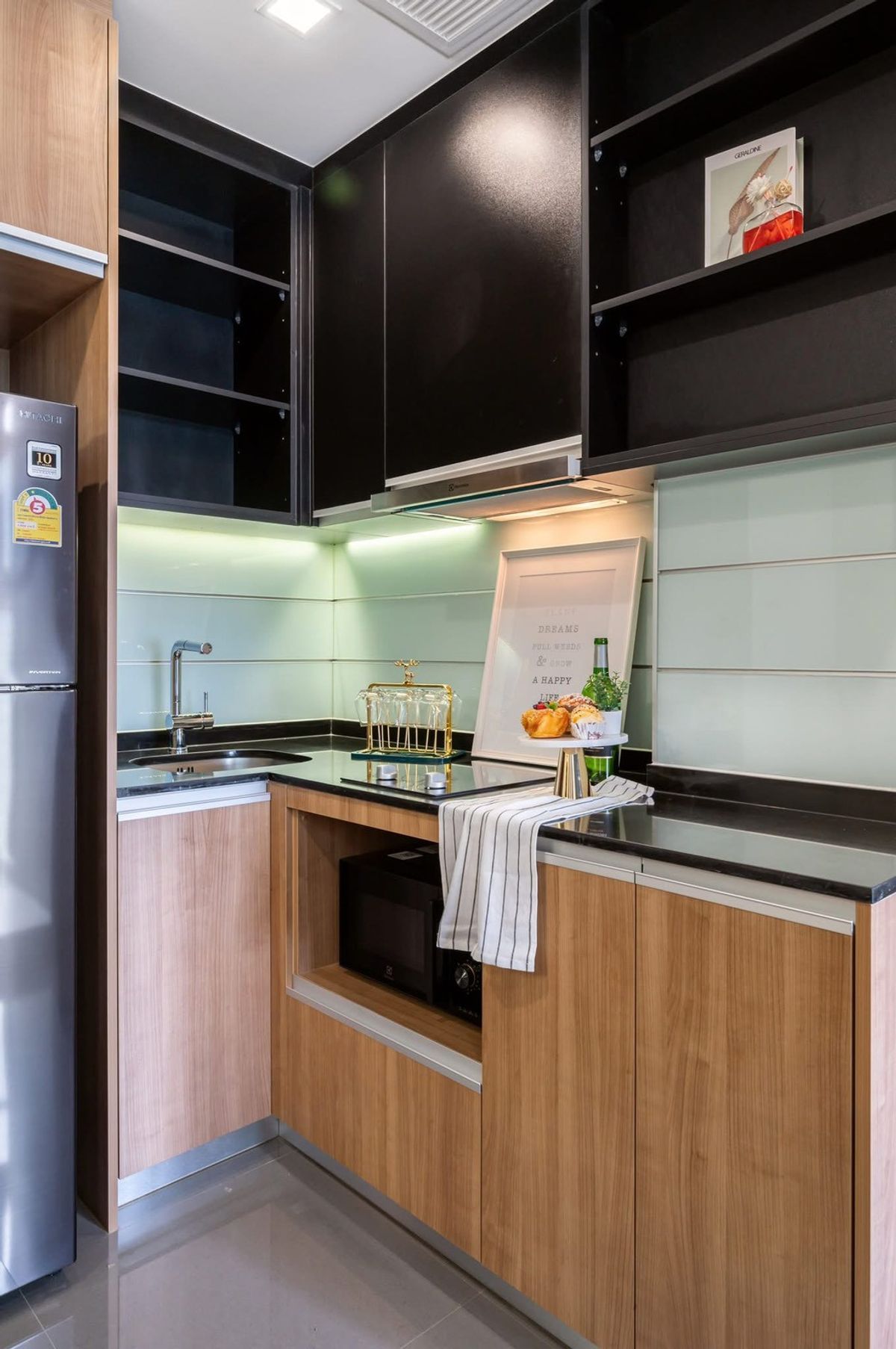 ขายคอนโดราชเทวี พญาไท : 🏙️✨ สุดคุ้ม! Wish Signature Midtown @ Siam - 1 ห้องนอน ชั้น 27 พร้อมลิฟต์ส่วนตัว! ✨🏙️