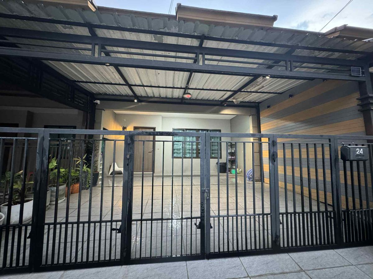 ให้เช่าทาวน์โฮมสมุทรปราการ สำโรง : Pruksa Ville 73 Patthanakan
