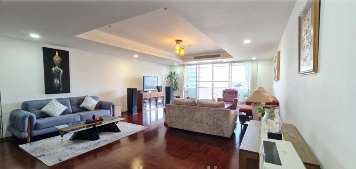 ขายคอนโดสุขุมวิท อโศก ทองหล่อ : ขาย⚜️ORIENTAL TOWERS ทำเลทอง ยูนิตใหญ่ 315 ตร.ม. ตกแต่งใหม่หมด ห้ามพลาด‼️
