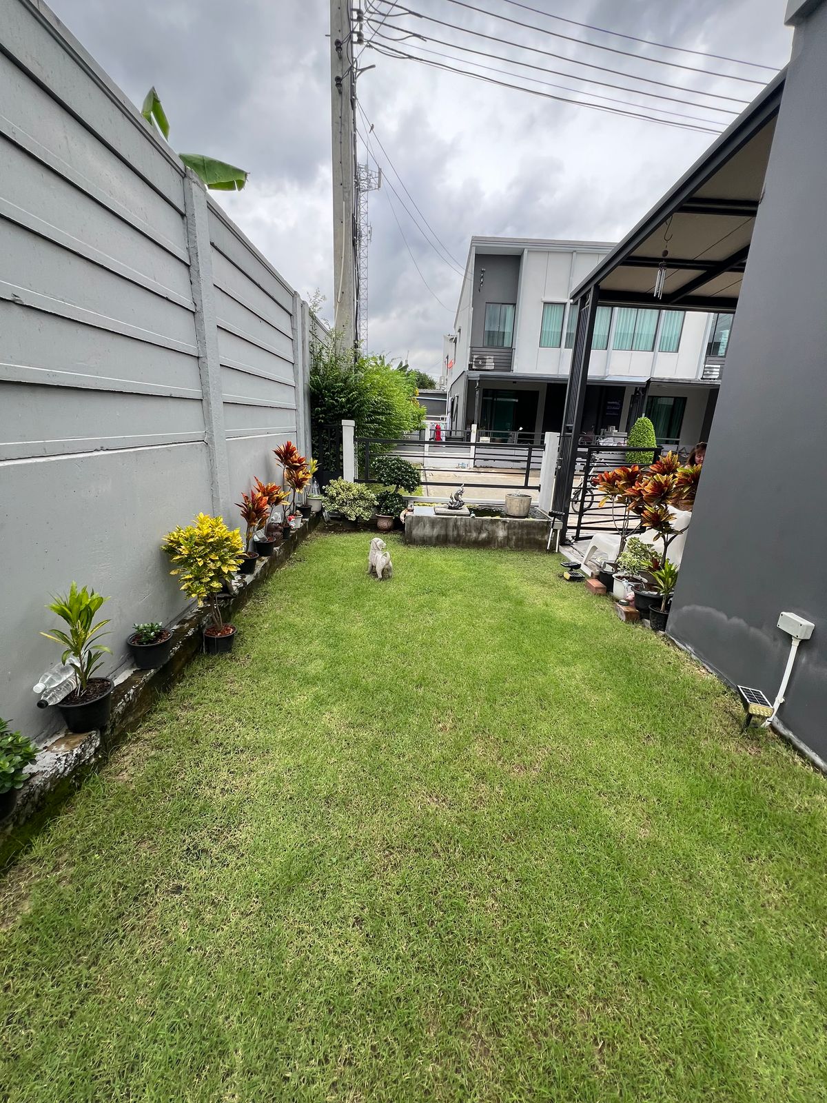 ให้เช่าทาวน์โฮมนวมินทร์ รามอินทรา : หลังมุม บ้านใหม่มาก 