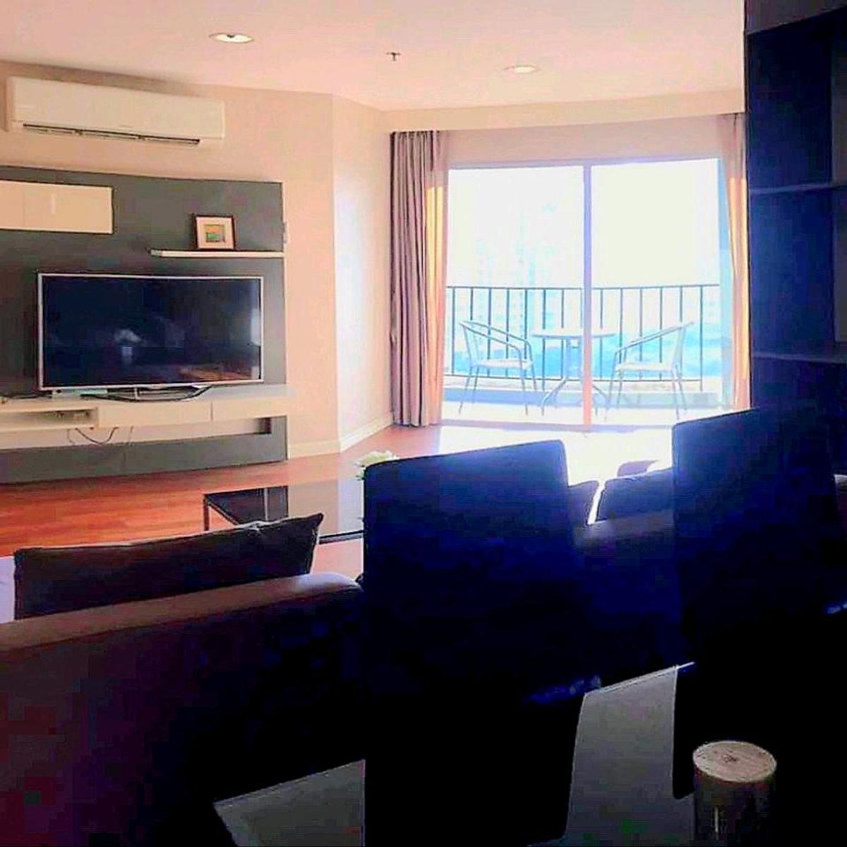 ให้เช่าคอนโดพระราม 9 เพชรบุรีตัดใหม่ RCA : Belle Grand Rama 9   3 bedroom Big condo 101 sq.m. 🔥 Condo for Rent
Near MRT Rama 9    คอนโดให้เช่า
คอนโดเบลล์ พระราม 9 ให้เช่า 