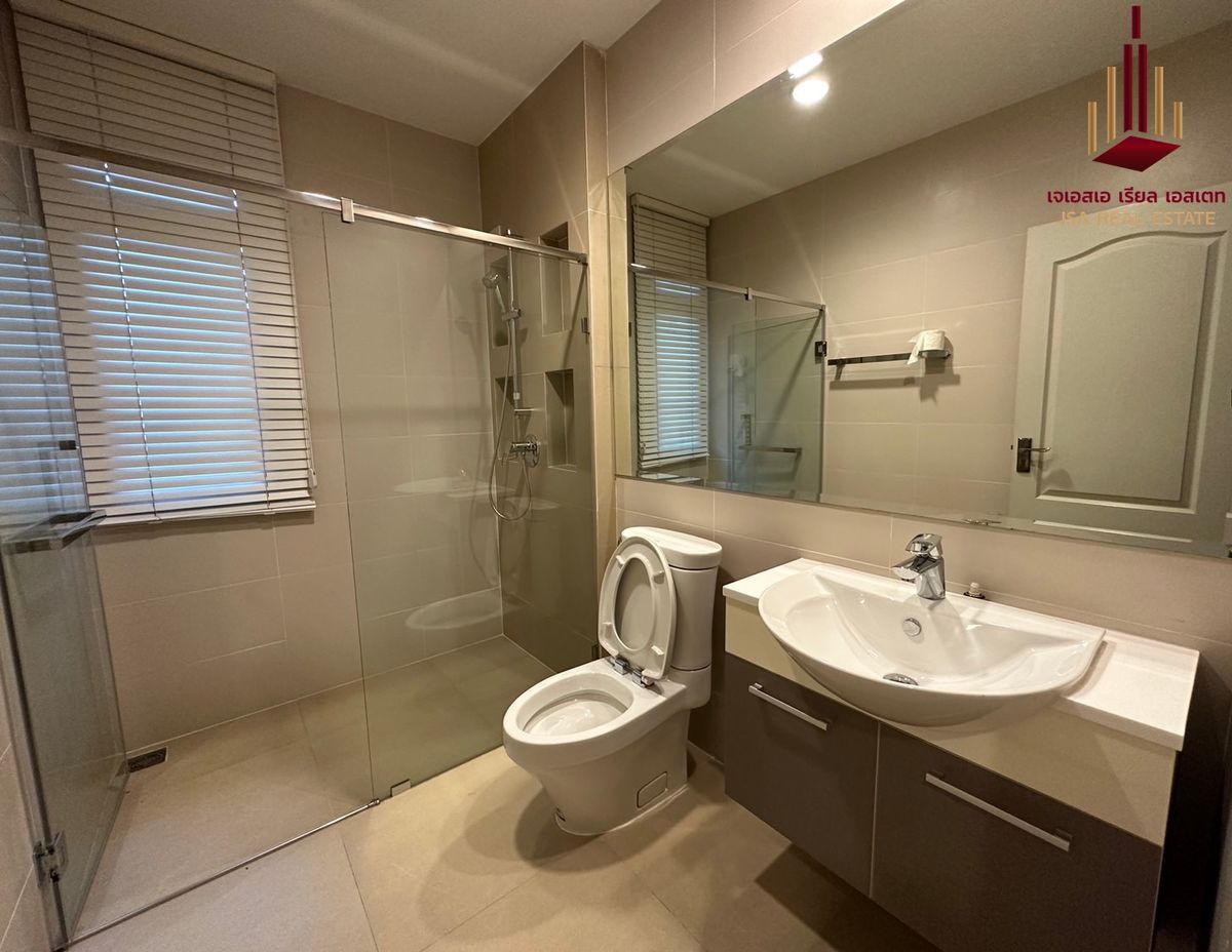 ขายบ้านนวมินทร์ รามอินทรา : ✨ For Sale: Bangkok Boulevard Ratchada - Ramintra 2 Condo ✨  💰 Only 38,500,000 THB