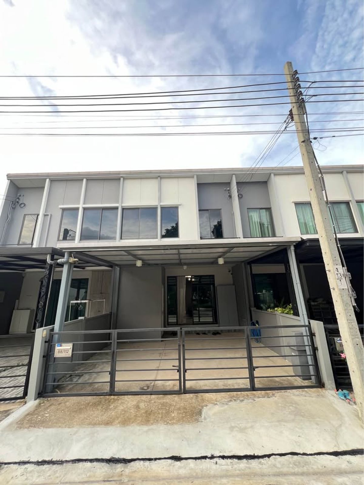 ให้เช่าทาวน์โฮมพัฒนาการ ศรีนครินทร์ : Pleno Rama 9 – Krungthep Kreetha