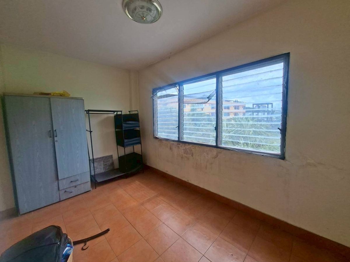 ขายทาวน์โฮมลาดกระบัง สุวรรณภูมิ : ขายด่วนทาวน์โฮม 3 ชั้น หมู่บ้านสวนหลวงโฮมเพลส เฉลิมพระเกียรติ ร.9 ซอย 30 (N.1854)