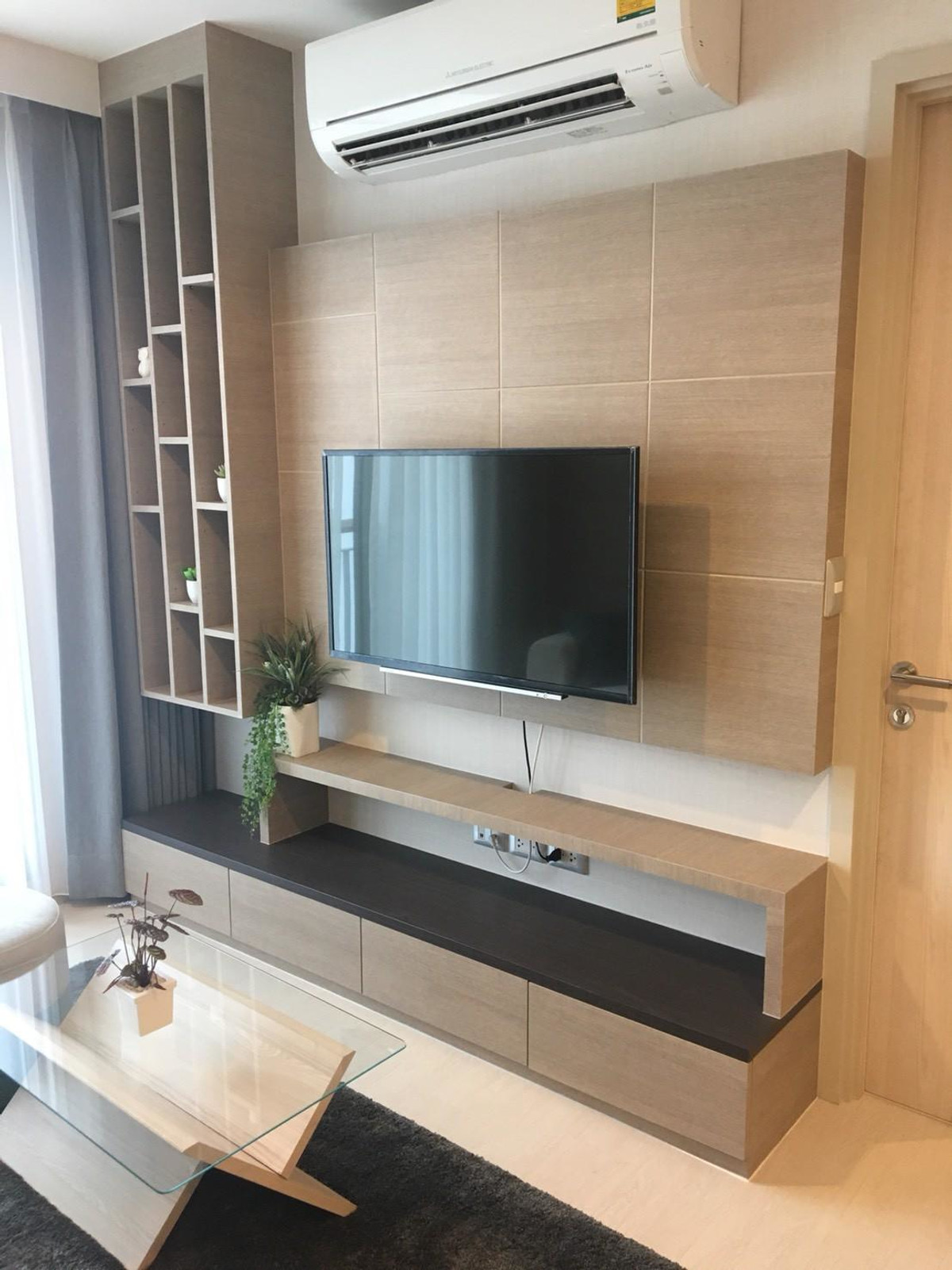 For RentCondoSukhumvit, Asoke, Thonglor : ✨ GT15864 | Condo Rhythm sukhumvit 42, convenient travel, near BTS, there is a shuttle, beautiful room, fully furnished, ready to move in!!