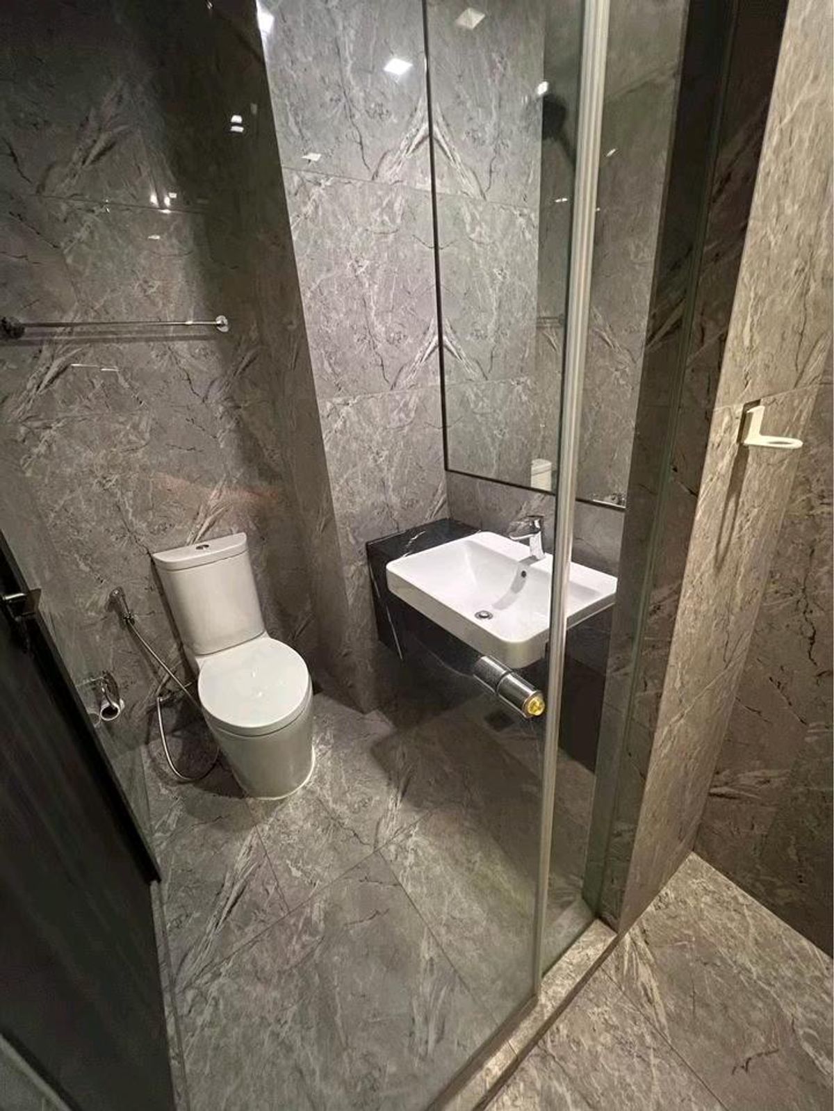 ให้เช่าคอนโดสุขุมวิท อโศก ทองหล่อ : 📌For RENT เช่า | Ashton Asoke - 1BR (35 sqm) 32,000 🔥Hotdeal🔥 30,000 THB