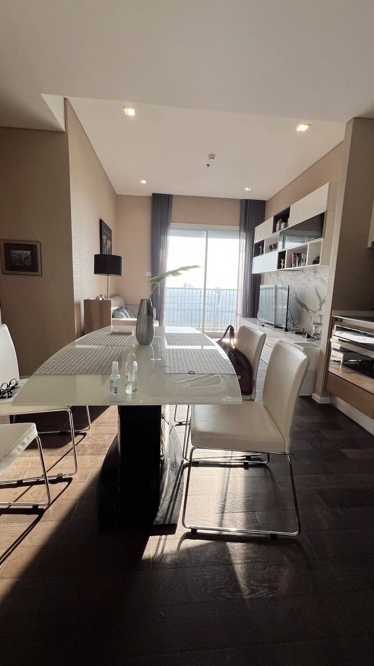 For RentCondoLadprao, Central Ladprao : 💥CP-8780💥The Saint Residences 👉Line : @be.easy