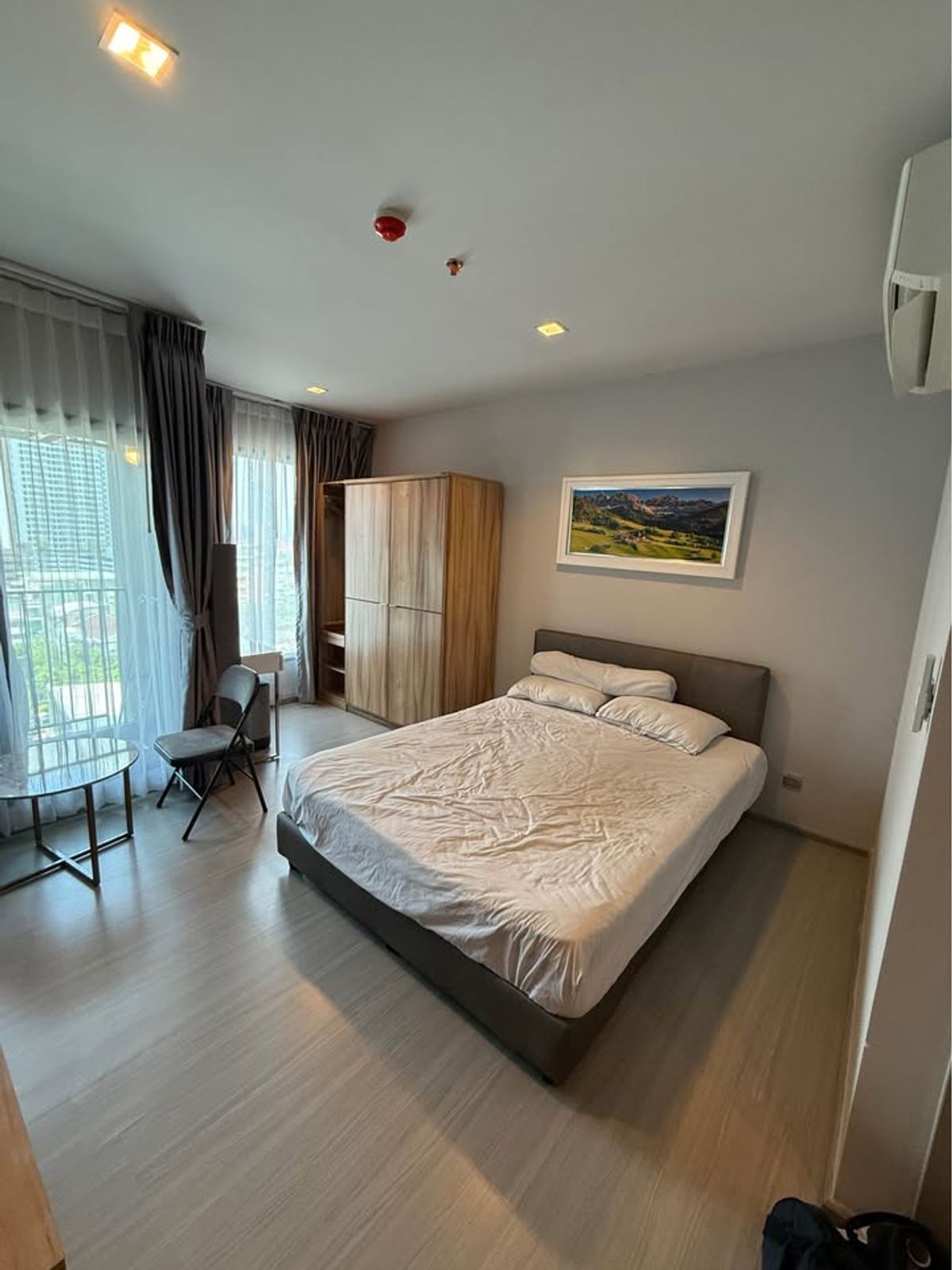 ให้เช่าคอนโดพระราม 9 เพชรบุรีตัดใหม่ RCA : 🔥🔥30179🔥🔥 ให้เช่าLife Asoke rama 9🌐LINE ID : @fastforrentcondo  
