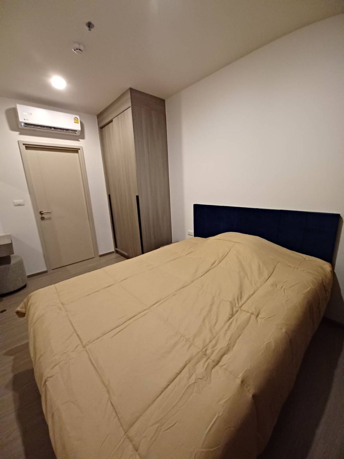 ให้เช่าคอนโดพระราม 9 เพชรบุรีตัดใหม่ RCA : ให้เช่า 🔥 THE BASE Phetchaburi - Thonglor 🔥 เฟอร์นิเจอร์ และ เครื่องใช้ไฟฟ้าครบ ใกล้ BTS ทองหล่อ