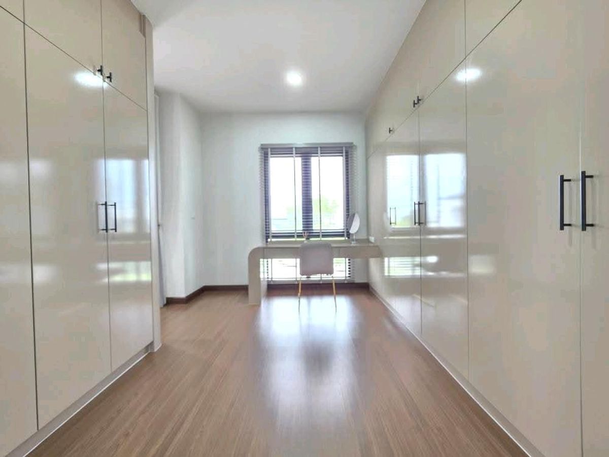 บ้านบางนา แบริ่ง ลาซาล : The City Bangna – Luxury Living Next to MEGA BANGNA พื้นที่ใช้สอย 313 ตร.ม. ที่ดิน 70 ตร.ว.