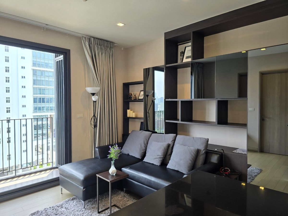 ให้เช่าคอนโดสุขุมวิท อโศก ทองหล่อ : For rent condo HQ Thonglor 1 Bed 50 Sq.m (S03-1772)