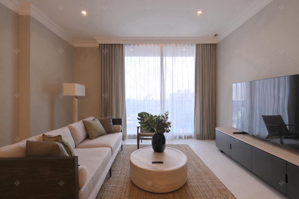 For RentCondoNana, North Nana,Sukhumvit13, Soi Nana : Q1 Sukhumvit ✨ 𝐄𝐥𝐞𝐠𝐚𝐧𝐭 𝐃𝐞𝐬𝐢𝐠𝐧 𝐰𝐢𝐭𝐡 𝐅𝐚𝐧𝐭𝐚𝐬𝐭𝐢𝐜 𝐕𝐢𝐞𝐰𝐬 𝐨𝐟 𝐁𝐞𝐧𝐜𝐡𝐚𝐤𝐢𝐭𝐭𝐢 𝐏𝐚𝐫𝐤 🌳 🏙️ Near BTS Nana 