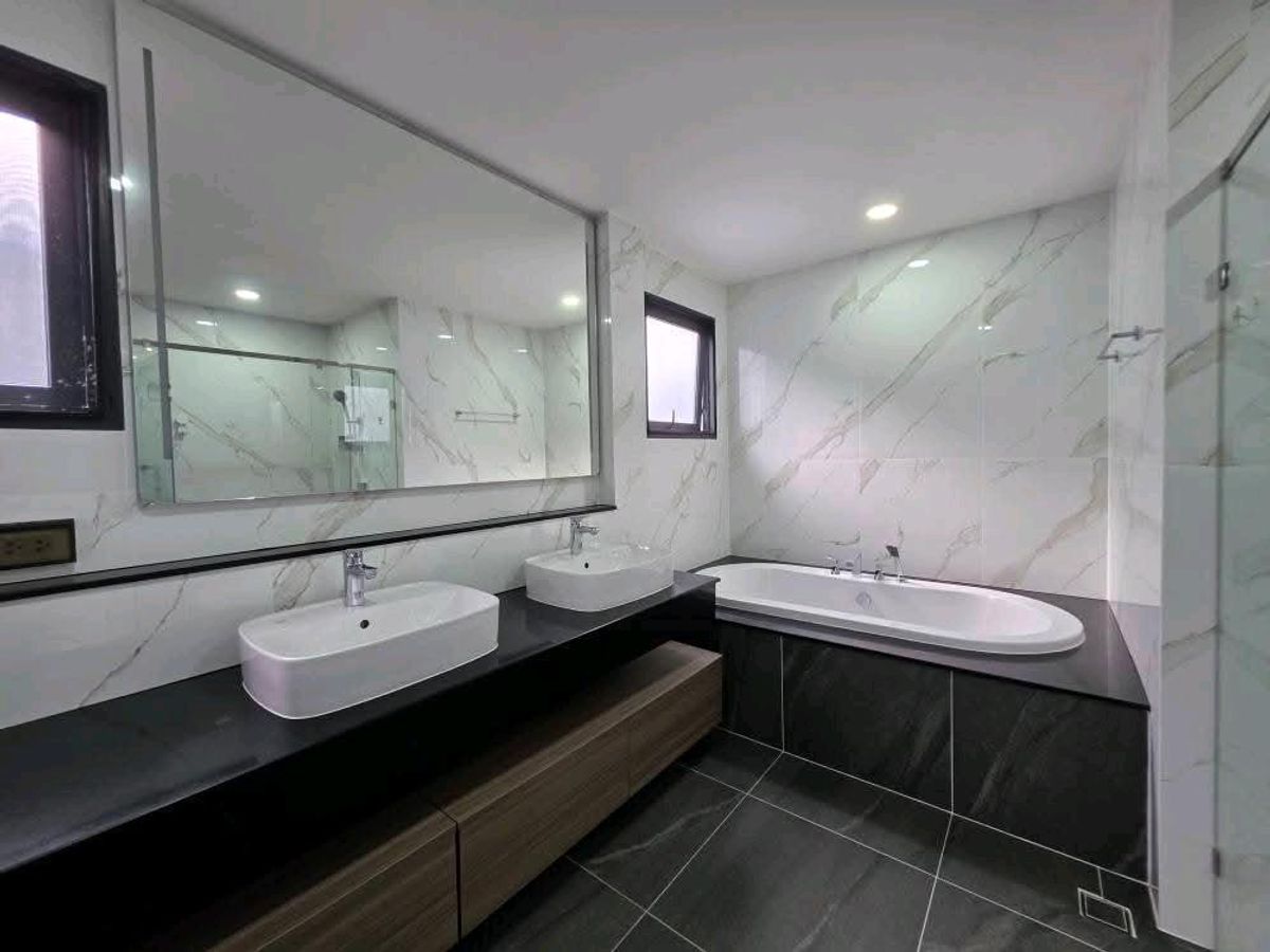 บ้านบางนา แบริ่ง ลาซาล : The City Bangna – Luxury Living Next to MEGA BANGNA พื้นที่ใช้สอย 313 ตร.ม. ที่ดิน 70 ตร.ว.