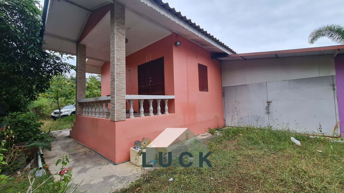ขายที่ดินหัวหิน ประจวบคีรีขันธ์ : LUCK 🏠ขายที่ดิน 7 ไร่ หัวหิน พร้อมบ้านสวนชั้นเดียว 1 หลัง ที่ติดถนนสาธารณะประโยชน์ ราคาดี!!!