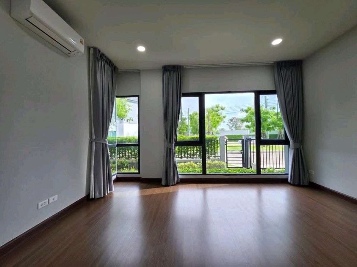 บ้านบางนา แบริ่ง ลาซาล : The City Bangna – Luxury Living Next to MEGA BANGNA พื้นที่ใช้สอย 313 ตร.ม. ที่ดิน 70 ตร.ว.