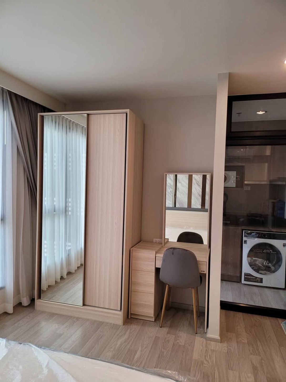 ขายคอนโดบางนา แบริ่ง ลาซาล : ขาย คอนโด Ideo Mobi Sukhumvit EASTPOINT อาคาร B ขนาด 30 ตร.ม. ชั้น 23