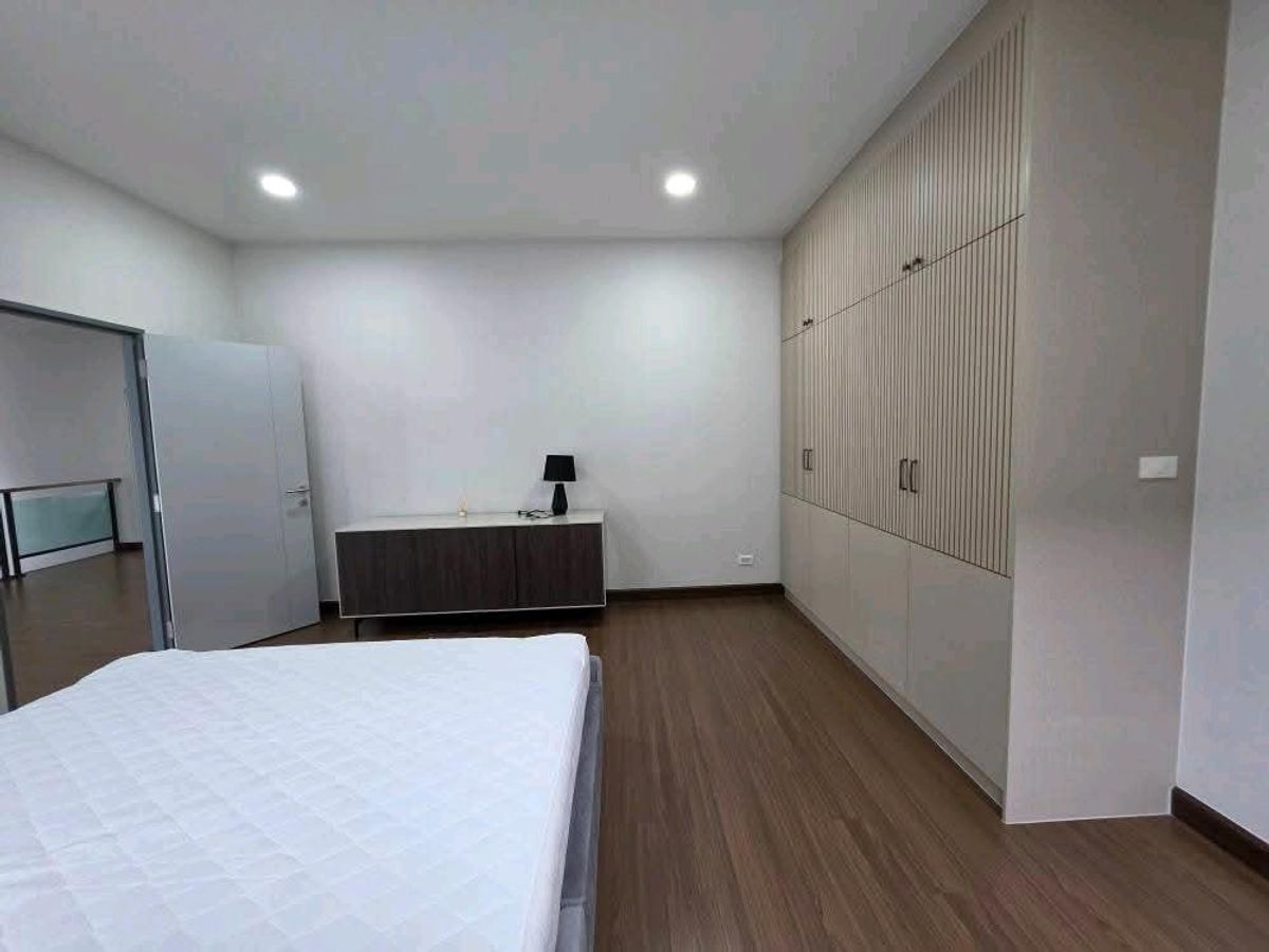 บ้านบางนา แบริ่ง ลาซาล : The City Bangna – Luxury Living Next to MEGA BANGNA พื้นที่ใช้สอย 313 ตร.ม. ที่ดิน 70 ตร.ว.