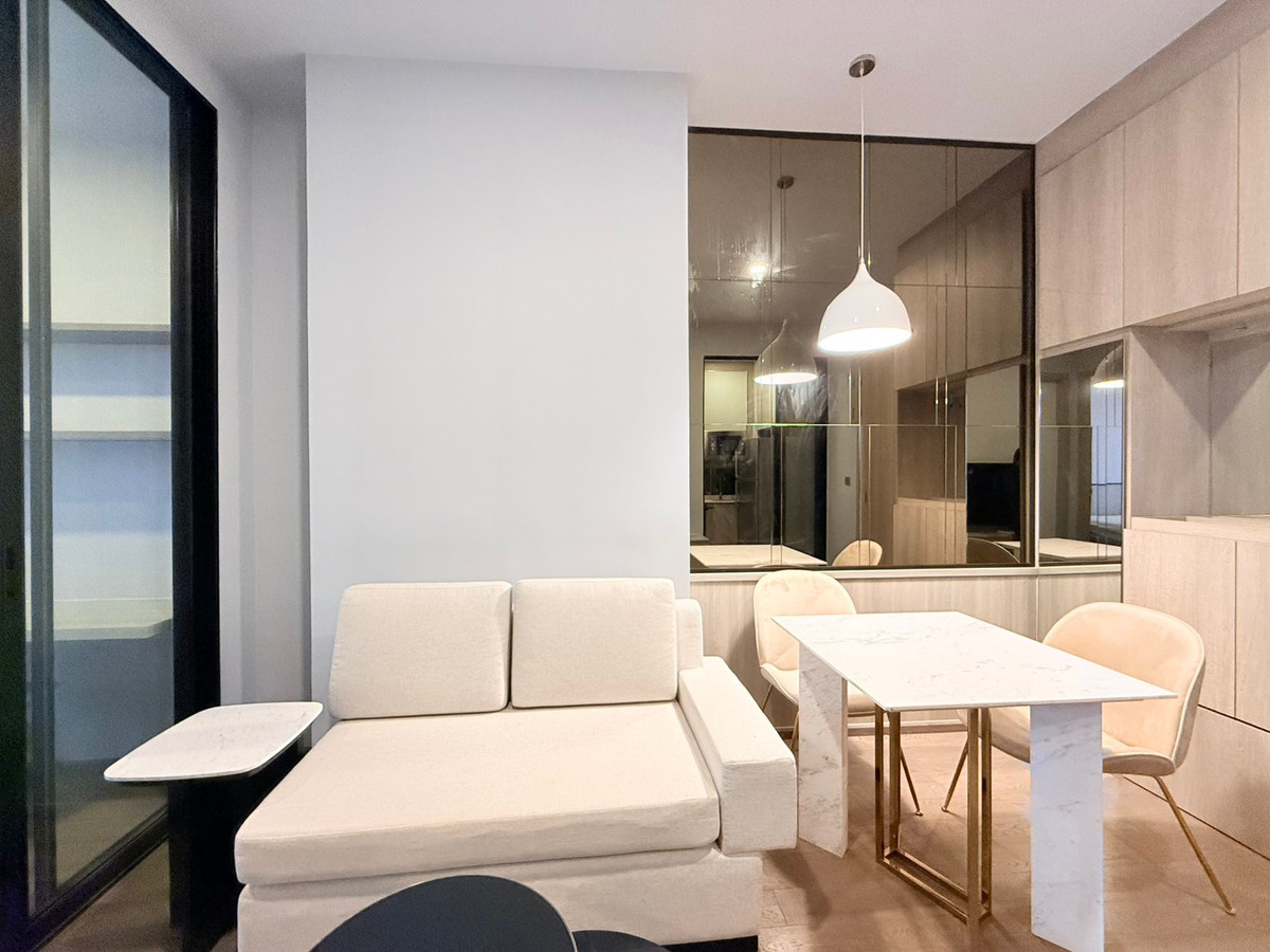 For RentCondoRatchathewi,Phayathai : Rent 🔥Park Origin Phayathai 🏢 1 bedroom, 55 sq.m. 💰 Price 48,000 baht/month* Near BTS Phaya Thai connection, Airport Link and BTS Victory Monument 350 meters