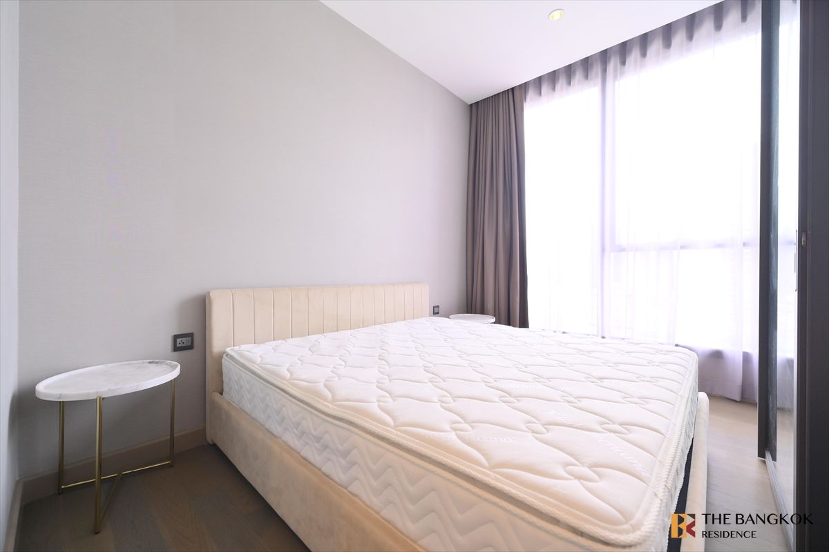 ให้เช่าคอนโดพระราม 9 เพชรบุรีตัดใหม่ RCA : 🔥The Esse at Singha Complex - For Rent 35,000 bath/month, 1B1B Size 35 sq.m. / Luxury Condo in prime location and near MRT - by Loft