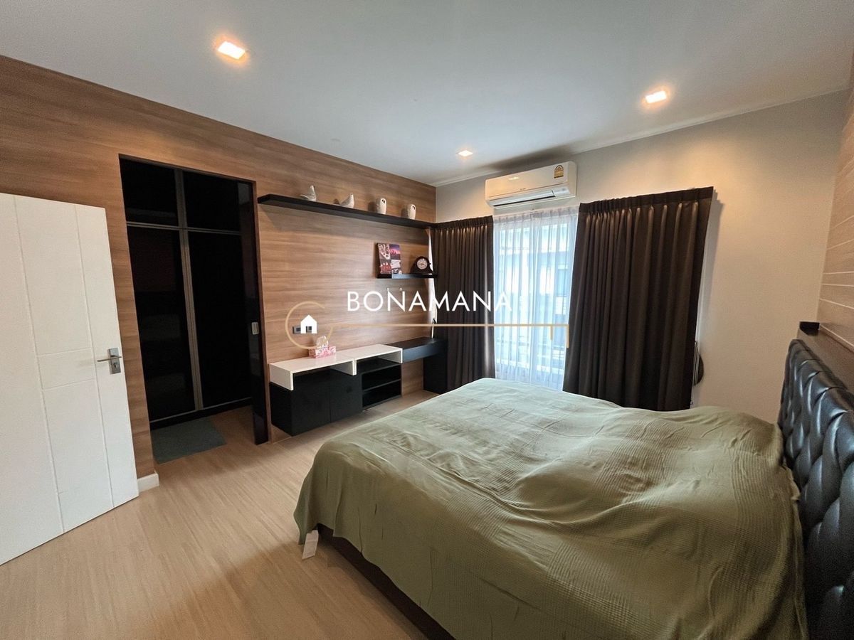 ให้เช่าทาวน์โฮมบางนา แบริ่ง ลาซาล : ให้เช่า ทาวน์โฮม/โฮมออฟฟิศ บางนา