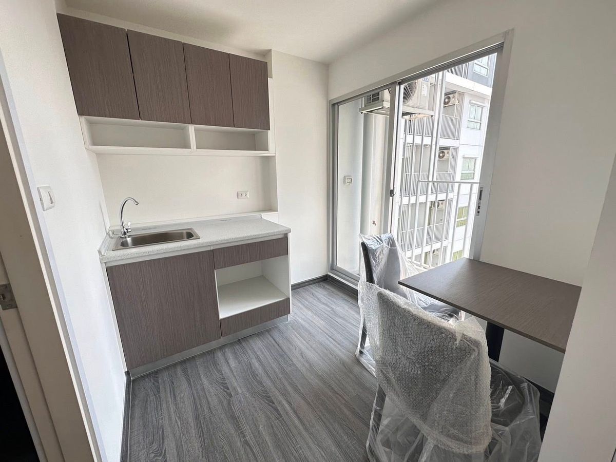 ให้เช่าคอนโดสมุทรปราการ สำโรง : ให้เช่า 🔥 The Trust Condo @BTS Erawan 🔥 ใกล้ BTS ช้างเอราวัณ เฟอร์นิเจอร์ และ เครื่องใช้ไฟฟ้าครบ 