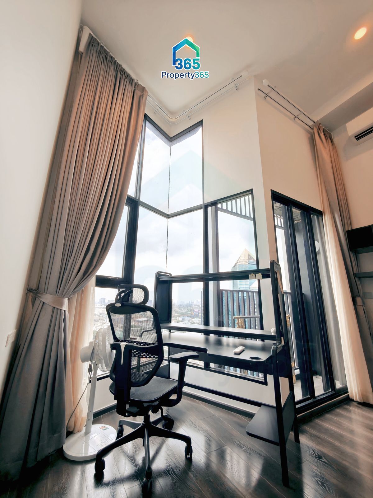 For SaleCondoKasetsart, Ratchayothin : Sale: Unic Number/Duplex at Knightsbridge Space Ratchayothin