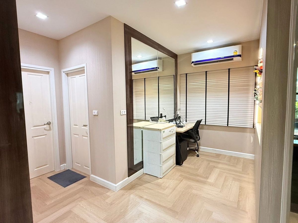 ขายบ้านพัฒนาการ ศรีนครินทร์ : 💥DON'T MISS💥 บ้านเดี่ยว แปลงมุม โกลเด้น วิลเลจ อ่อนนุช - พัฒนาการ ทำเลดี  ต่อเติมเต็มพื้นที่ เหมาะสำหรับครอบครัว ราคาคุ้มค่ามาก ๆ ราคาต่อรองได้ค่ะ สนใจติดต่อ 0876358339 