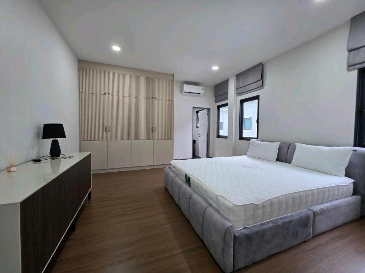 บ้านบางนา แบริ่ง ลาซาล : The City Bangna – Luxury Living Next to MEGA BANGNA พื้นที่ใช้สอย 313 ตร.ม. ที่ดิน 70 ตร.ว.