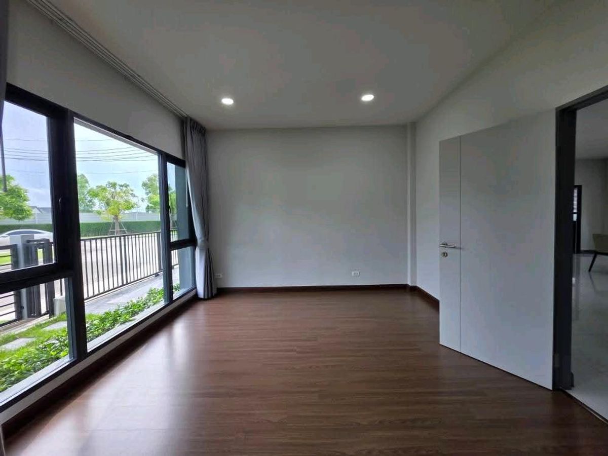 บ้านบางนา แบริ่ง ลาซาล : The City Bangna – Luxury Living Next to MEGA BANGNA พื้นที่ใช้สอย 313 ตร.ม. ที่ดิน 70 ตร.ว.