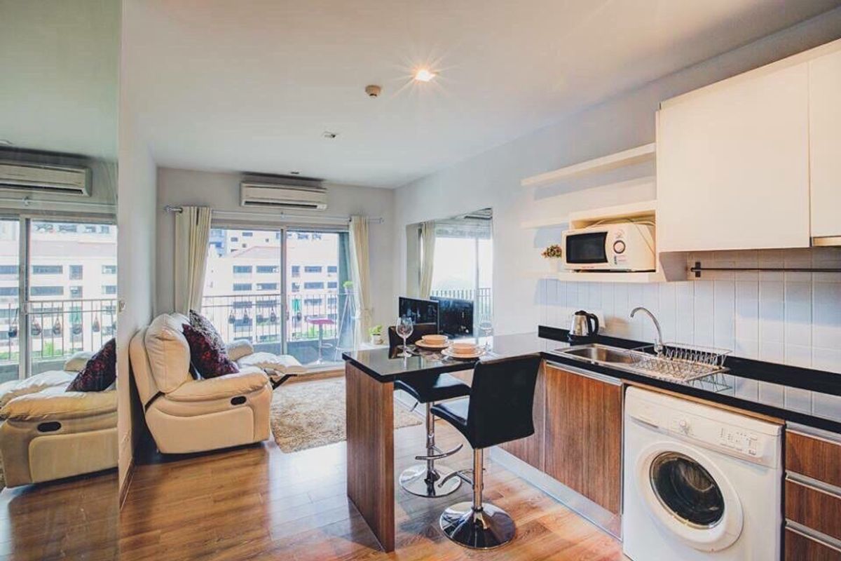 For RentCondoSukhumvit, Asoke, Thonglor : For Rent Condo The Seed Musee Sukhumvit 26 fully furnished (S15-33204)