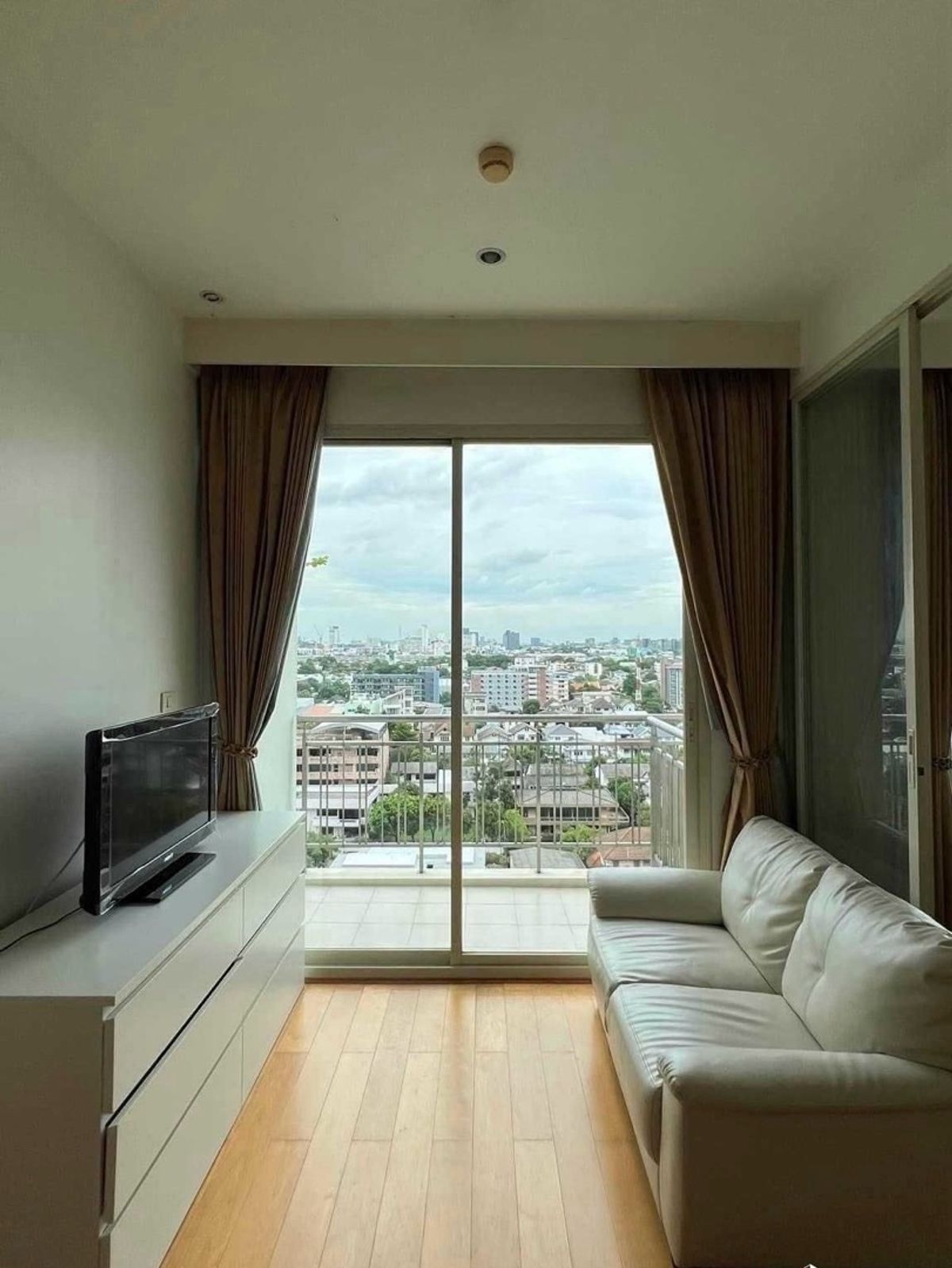 ขายคอนโดเกษตรศาสตร์ รัชโยธิน : 🔴Wind Ratchayothin 1b1b 40sqm Beautiful view, not blocked /Tel. 096-2948999
