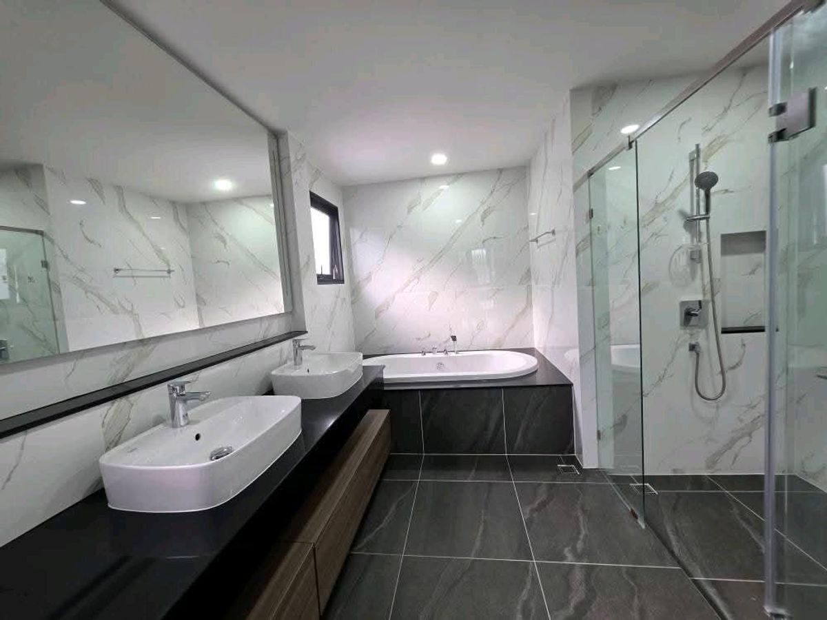 บ้านบางนา แบริ่ง ลาซาล : The City Bangna – Luxury Living Next to MEGA BANGNA พื้นที่ใช้สอย 313 ตร.ม. ที่ดิน 70 ตร.ว.