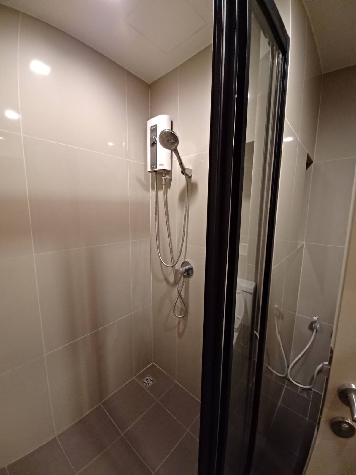 ให้เช่าคอนโดพระราม 9 เพชรบุรีตัดใหม่ RCA : ให้เช่า 🔥 THE BASE Phetchaburi - Thonglor 🔥 เฟอร์นิเจอร์ และ เครื่องใช้ไฟฟ้าครบ ใกล้ BTS ทองหล่อ