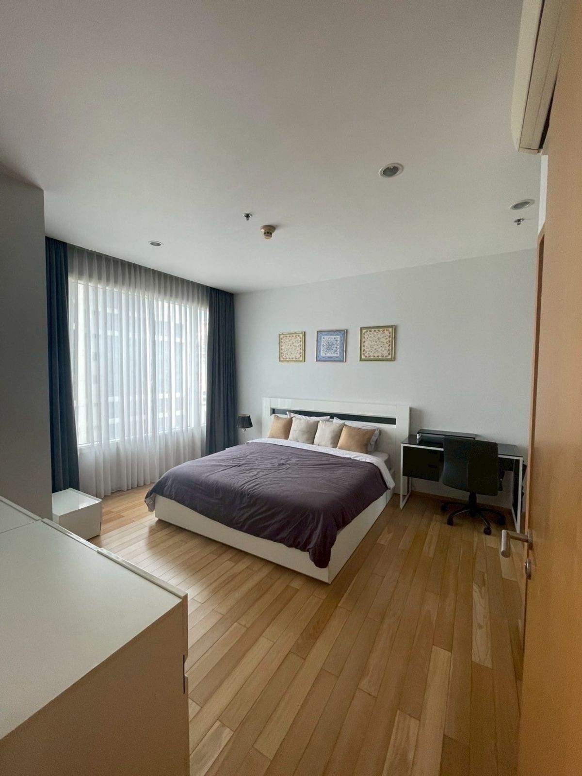 For RentCondoSukhumvit, Asoke, Thonglor : LTH13164 - Condo for Rent Condo for rent at 39 by Sansiri 39 by Sansiri Size 56.05 SQM. 1 Bath Near BTS Phong Only 55K/Month