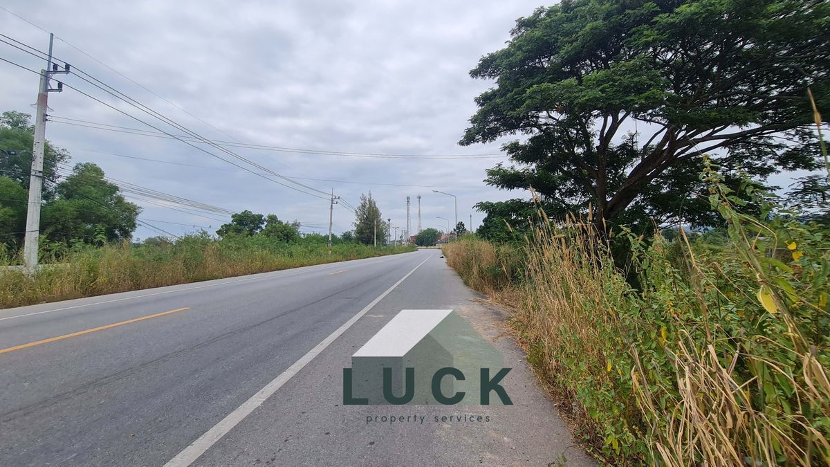 ขายที่ดินหัวหิน ประจวบคีรีขันธ์ : LUCK 🏠ขายที่ดิน 7 ไร่ หัวหิน พร้อมบ้านสวนชั้นเดียว 1 หลัง ที่ติดถนนสาธารณะประโยชน์ ราคาดี!!!