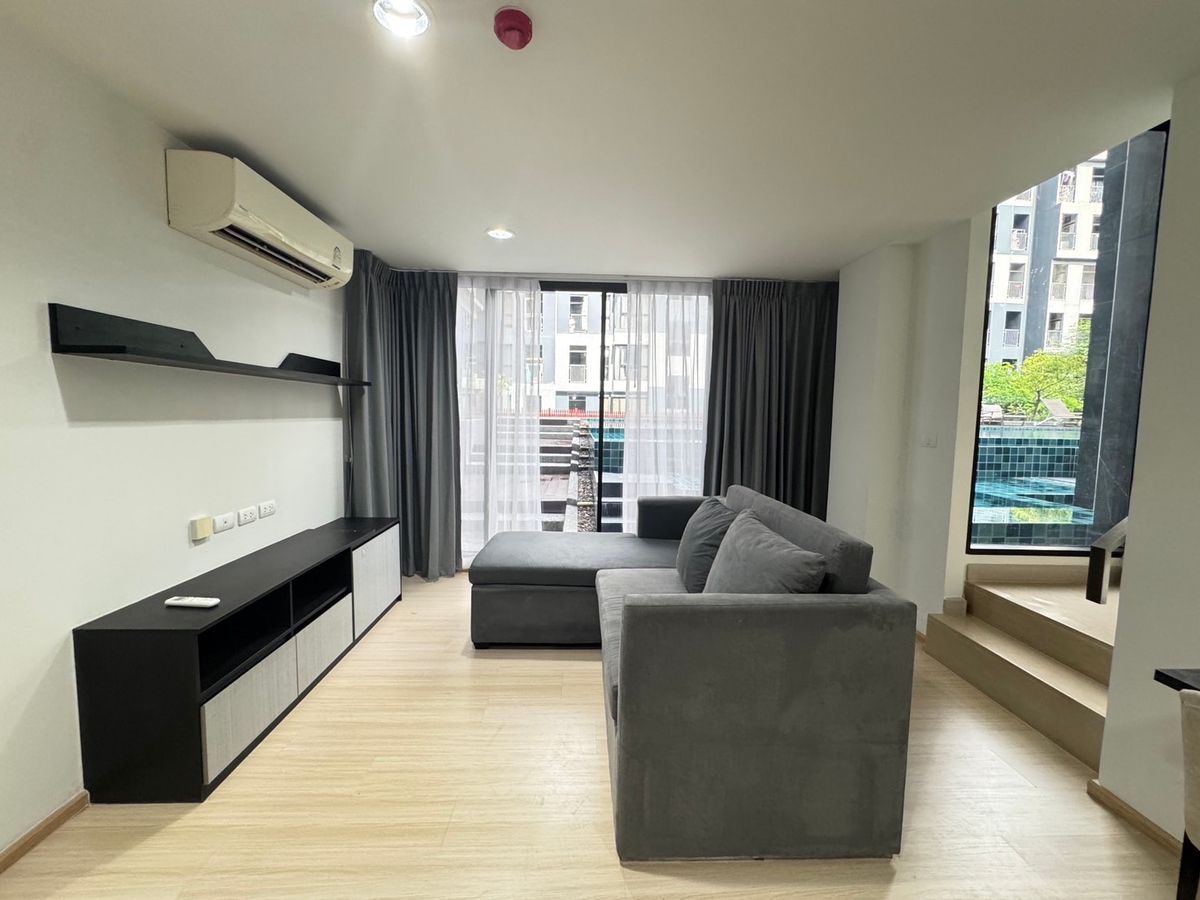 For RentCondoRama9, Petchburi, RCA : (For Rent) Rise Rama 9 75SQM. Duplex 2B2B. Rent Condo Ri Rama 9