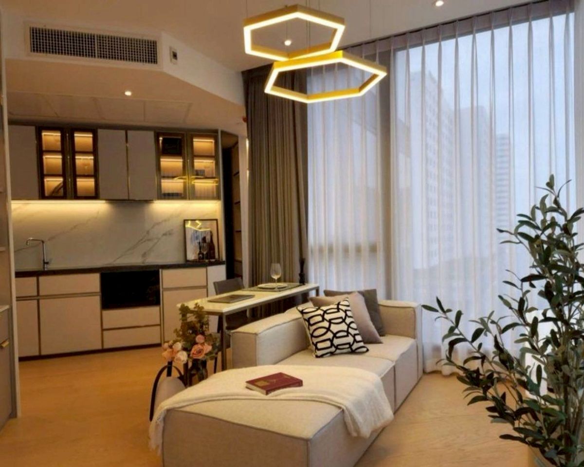 For RentCondoRama9, Petchburi, RCA : LTH13149-Condo for Rent Condo for rent at ASHTON Asoke-Rama 9 Ashton Asoke-Rama 9 Size 66 SQM. 2 Baths Only 75K/Month Near MRT RAMA 9