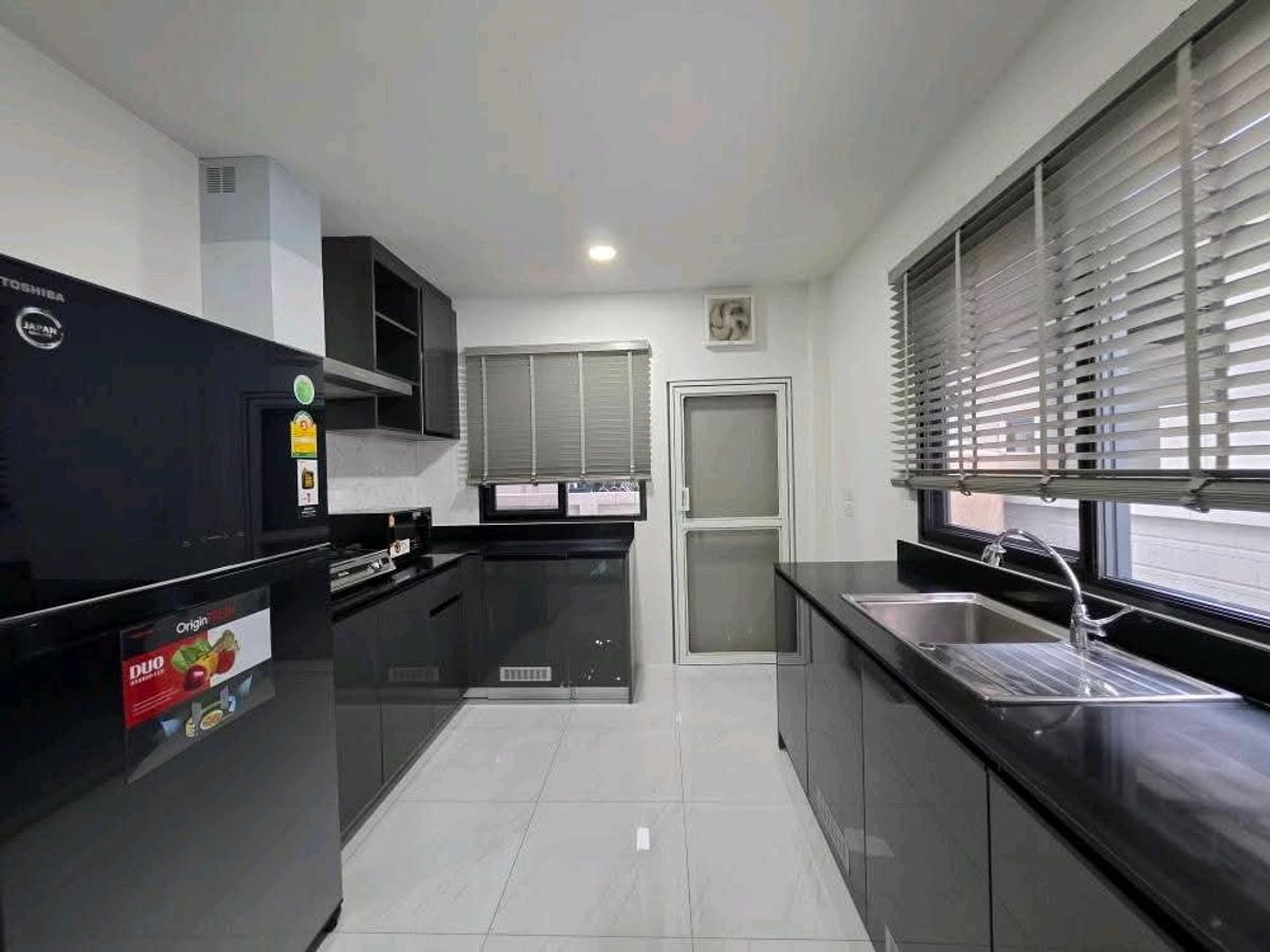 บ้านบางนา แบริ่ง ลาซาล : The City Bangna – Luxury Living Next to MEGA BANGNA พื้นที่ใช้สอย 313 ตร.ม. ที่ดิน 70 ตร.ว.