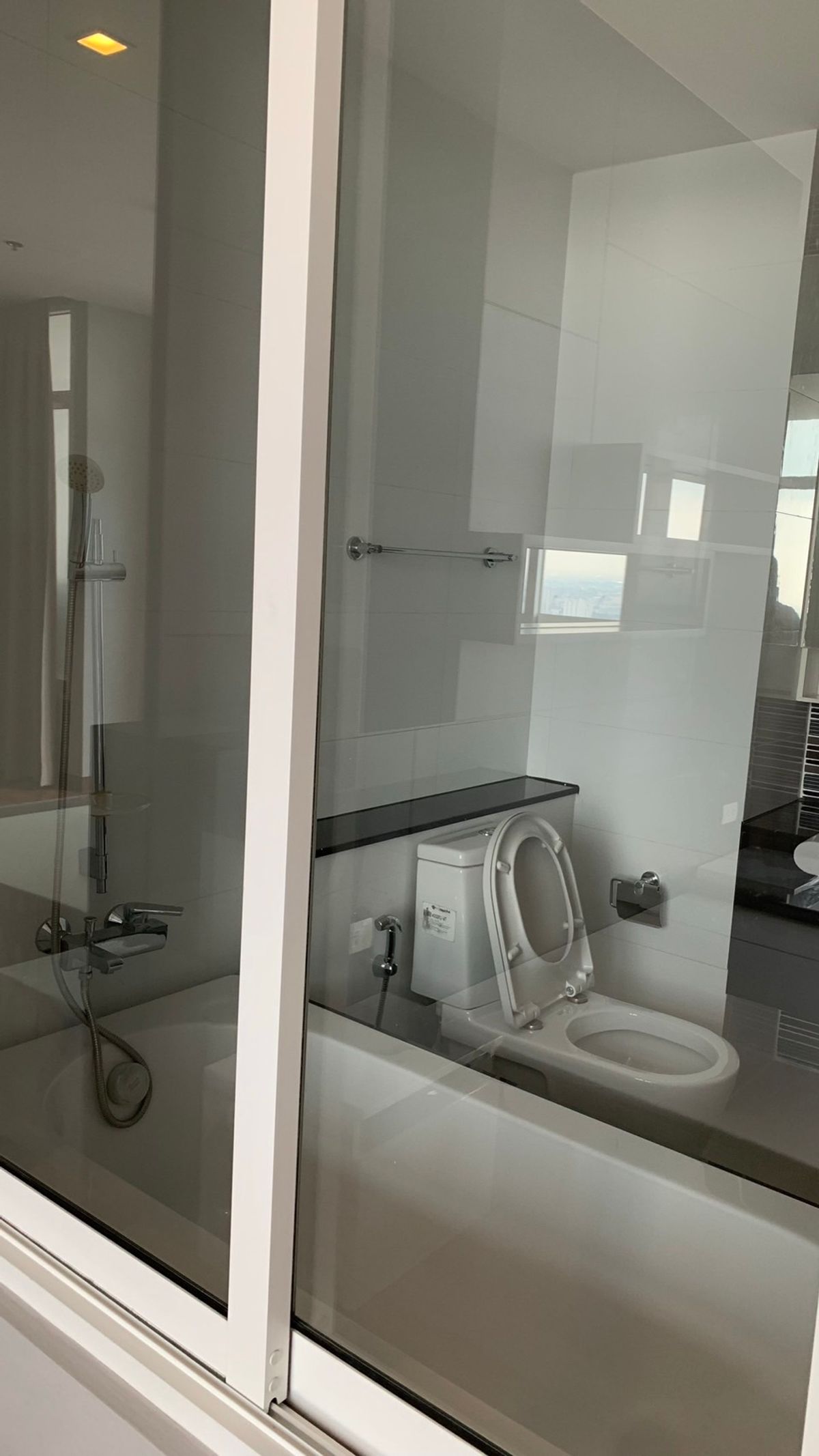 ให้เช่าคอนโดบางนา แบริ่ง ลาซาล : 🔥ให้เช่าด่วน🔥The Coast Condominium (Bangna) 3 ห้องนอน 2 ห้องน้ำ มี Skywalk to BTS บางนา ❗