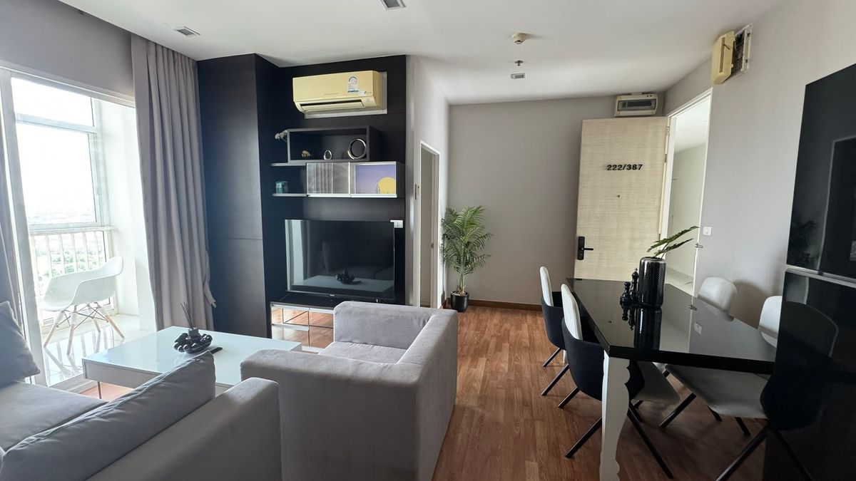 For RentCondoBangna, Bearing, Lasalle : 🔥For urgent rent🔥The Coast Condominium (Bangna) 3 bedrooms, 2 bathrooms, with Skywalk to BTS Bangna ❗