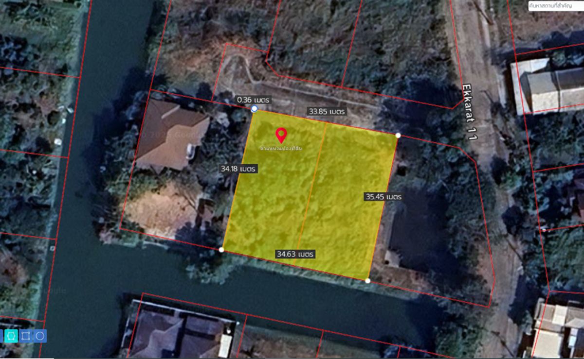 ขายที่ดินปทุมธานี รังสิต ธรรมศาสตร์ : ขายที่ดิน แปลงสวย หลังติดน้ำ ขนาด 144 ตรว. มี 2 แปลงติดกัน หมู่บ้านเมืองเอก ม.รังสิต โครงการ 3 ซอยเอกรัตน์ 11 ราคาดีที่สุดในโครงการ ขายเพียง 3.2 ล้านต่อแปลงเท่านั้น (22,222 บาทต่อตรว.) ขายต่ำกว่าราคาประเมินเยอะมากๆ ราคาประเมินราชการ 28,000 บาท/ตรว. 22,222
