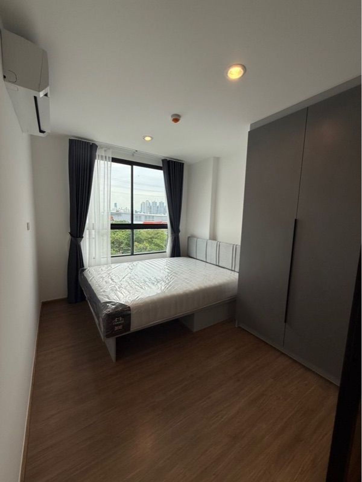 For RentCondoRama9, Petchburi, RCA : Rent Niche Mono Rama 9 Building B 7,