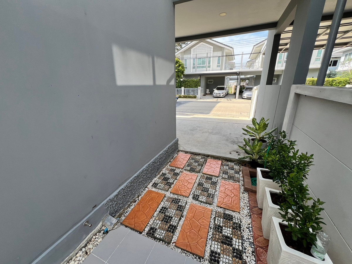 ให้เช่าบ้านปทุมธานี รังสิต ธรรมศาสตร์ : บ้านเดี่ยว ราคาพิเศษ เฟอร์นิเจอร์ครบ ใกล้อ.เมืองปทุม 3ห้องนอน 3ห้องน้ำ