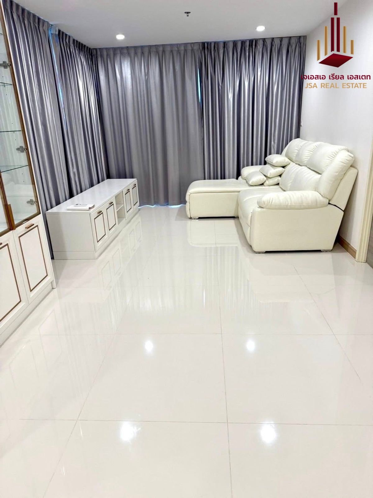 ขายคอนโดพระราม 3 สาธุประดิษฐ์ : ✨ For Sale: Supalai Riva Grande   Condo ✨   💰 Only 10,100,000 THB